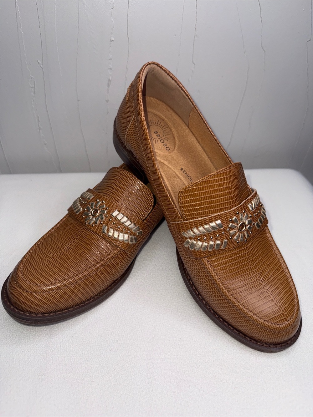 Brioso Frisco Lizard-Embossed Leather Loafers